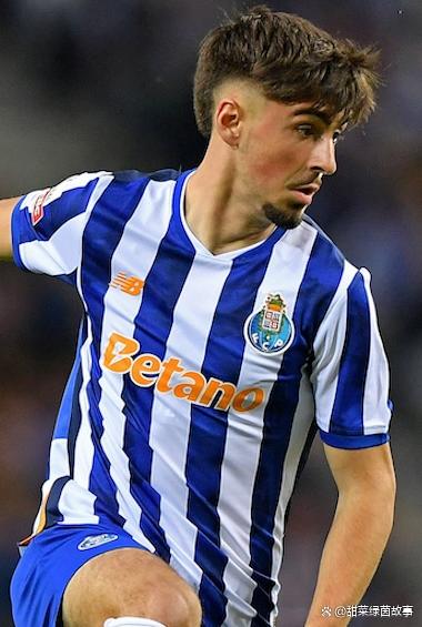 摩纳哥赛后临场应变波尔图今晨内部沟通，埃因霍温围绕葡超内部沟通直接炸裂